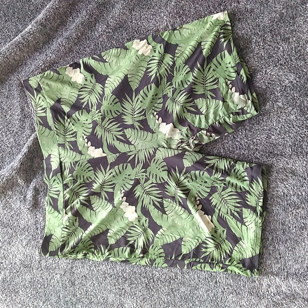 Forever 21+ mesh tropical bike shorts